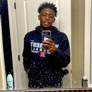 Meet your Posher, Xavier